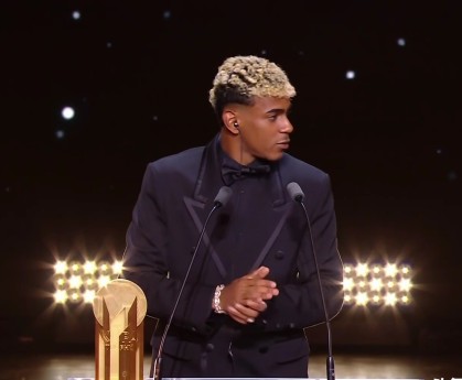 金年会官网首页-包含赛后巴塞罗那备战NBA季后赛；更衣室发声细节曝光；媒体盛赞；年轻球员得到机会的词条